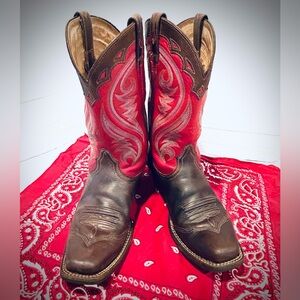 Women's Ariat Legend Wingtip leather western cowboy boot  Rodeo Ranch Country 7B